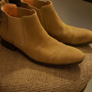 Tan suede chelsea boots